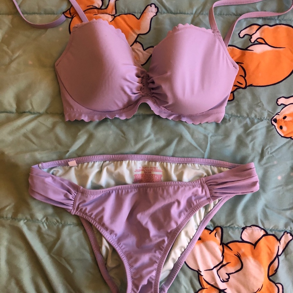 Victoria’s Secret lilac bikini